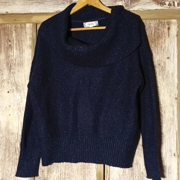 3/$25 Pink Rose navy blue sweater with white specs cowl neck sz L - Picture 1 of 8